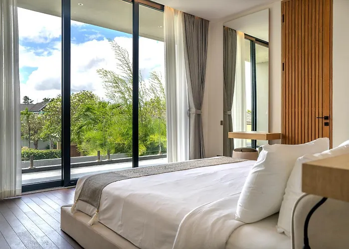 Trident-1 Modern 4br In Batu Bolong, * Canggu