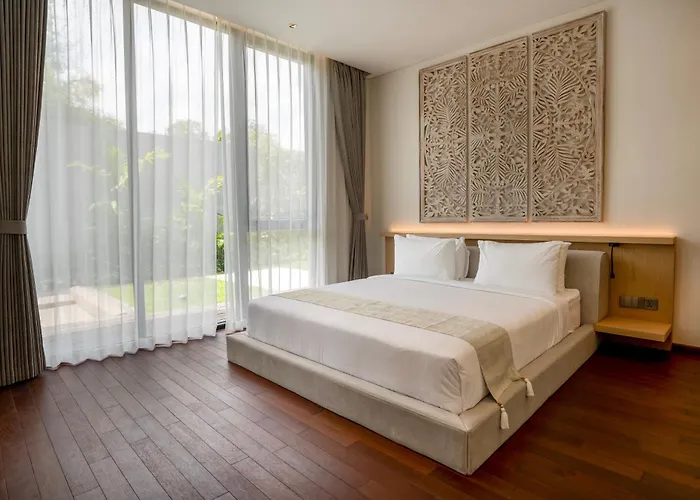 Villa Trident-1 Modern 4br In Batu Bolong, *