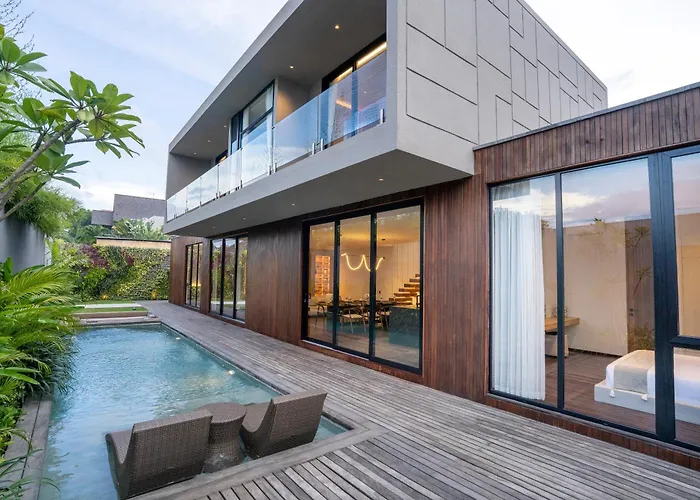 Villa Trident-1 Modern 4br In Batu Bolong, Canggu